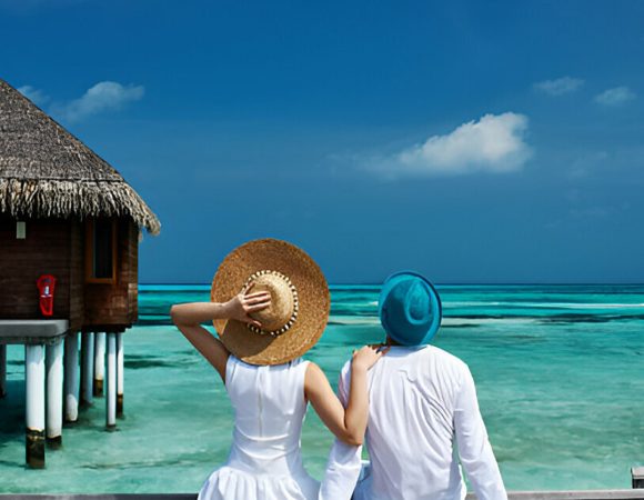 Escape to Paradise: Maldives Vacation Packages for Couples